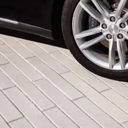 Industria 600 x 600 x 100mm Smooth HD² | Techo-Bloc