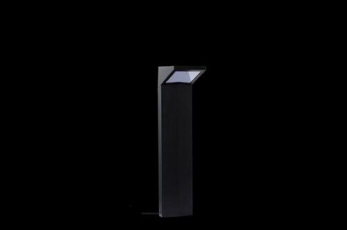 bold-silva-low-18-inch-low-voltage-led-path-light-black-anodized-aluminum BOLD Silva Low 18" Low Voltage LED Path Light – Black Anodized Aluminum with Downward Glow - Image 5