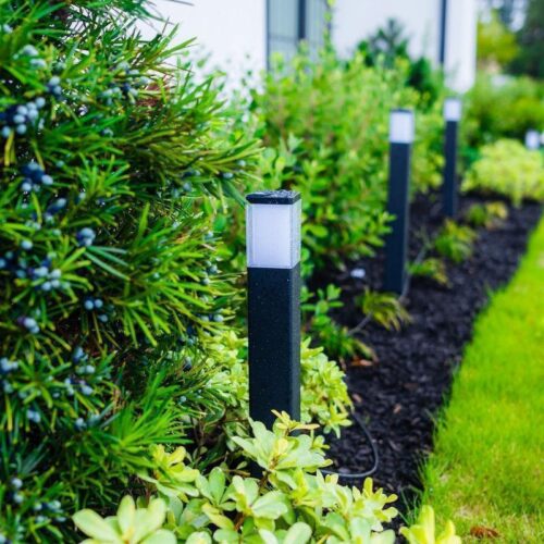 cube-high-low-voltage-led-path-light-24-inch-black-anodized-aluminum BOLD Cube High 24" Low Voltage LED Path Light – Black Anodized Aluminum with 360° Glow - Image 9
